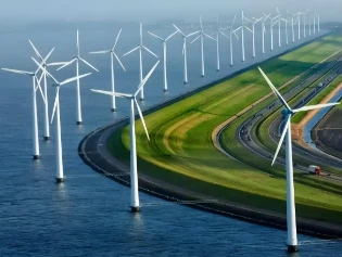 Atspari gūsiams jungtis: kaip stiprios jungtys neleidžia vėjo pramonei suktis